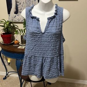 Kathy Ireland Oversized Ruffle Tank Top - M